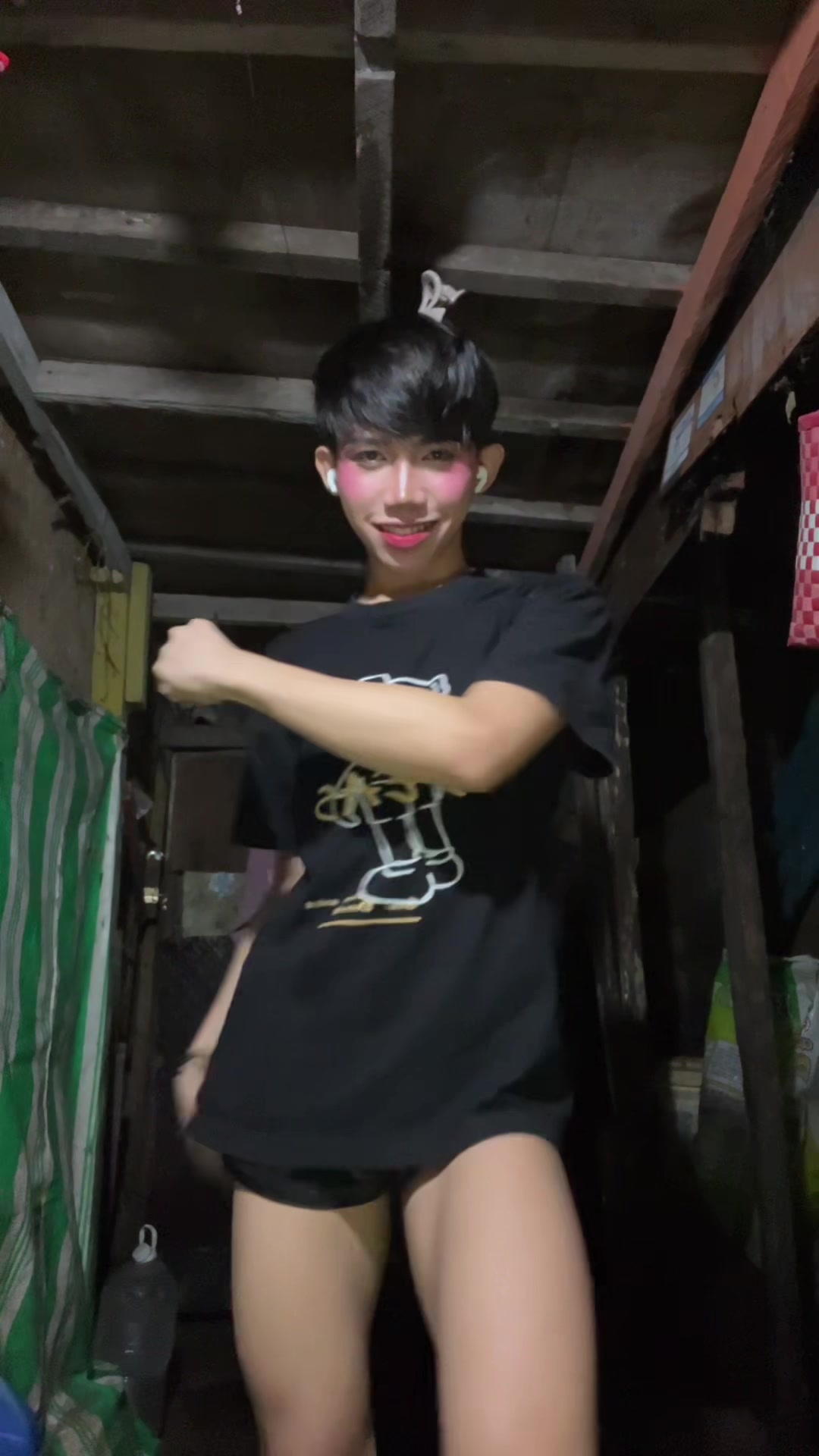 @mmoon_kai