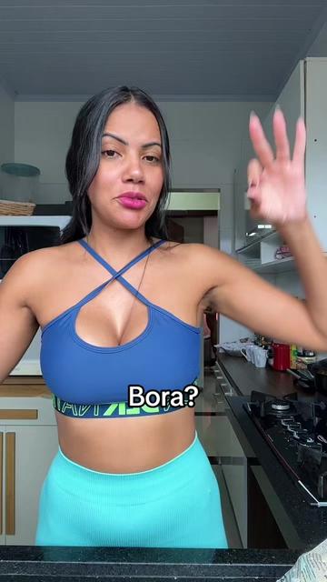 @Renata ✨