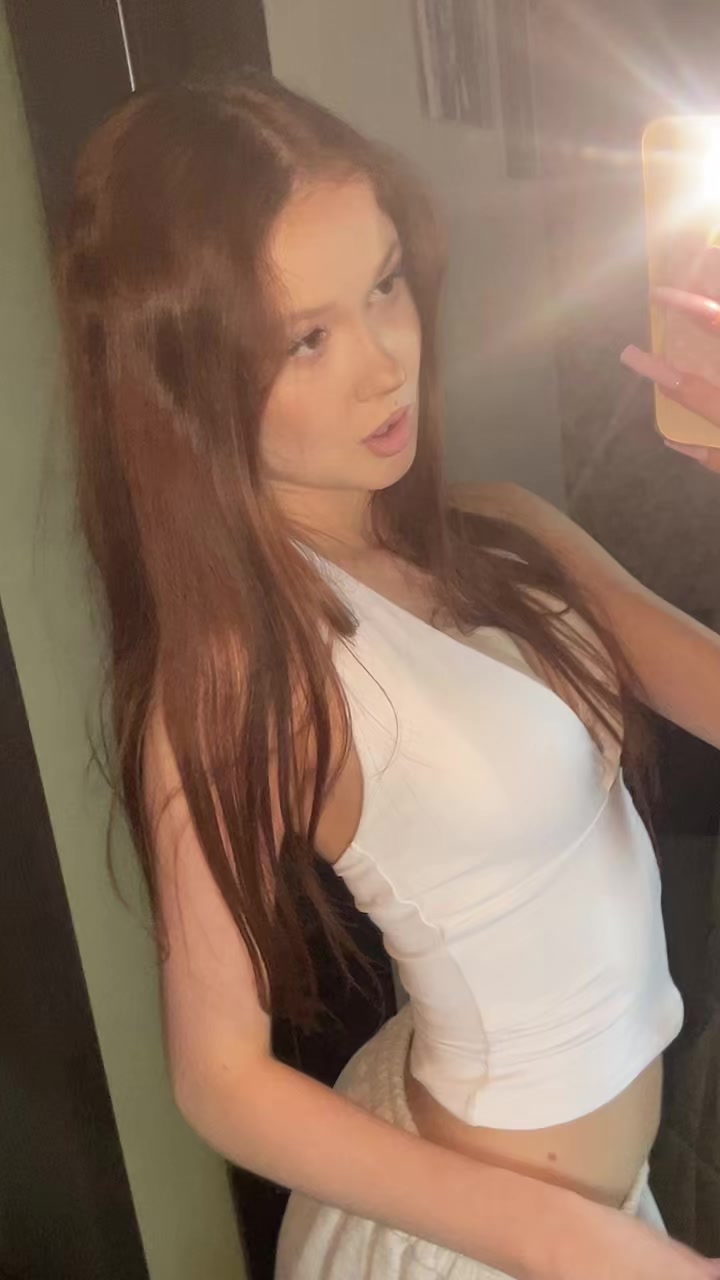@викуля slay🪽