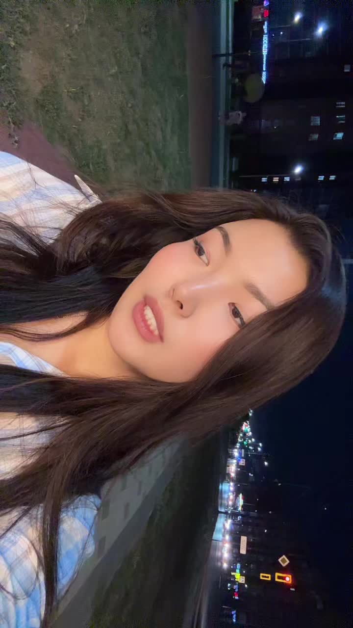 @nazuaisova
