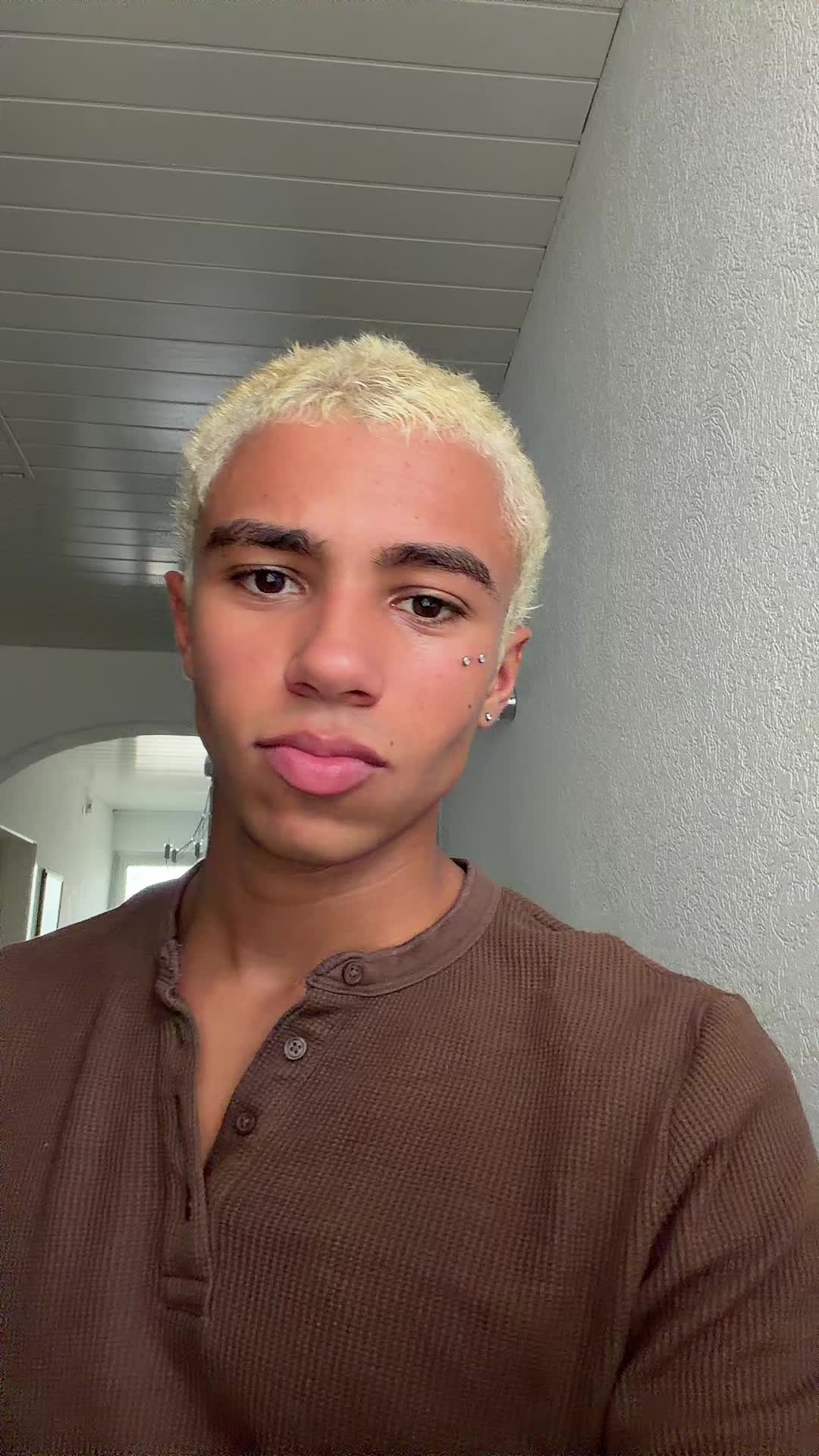 @Marlon