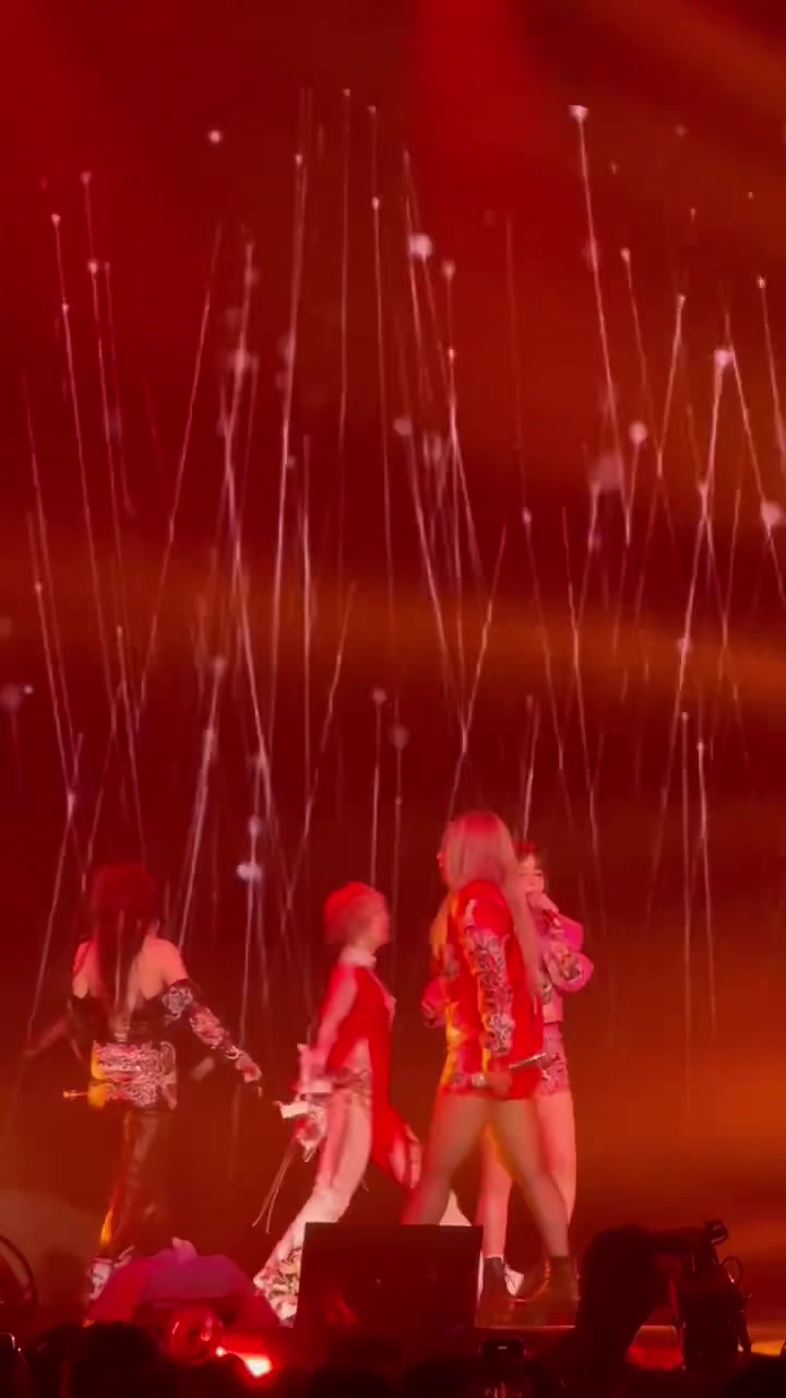 @always_with_2ne1