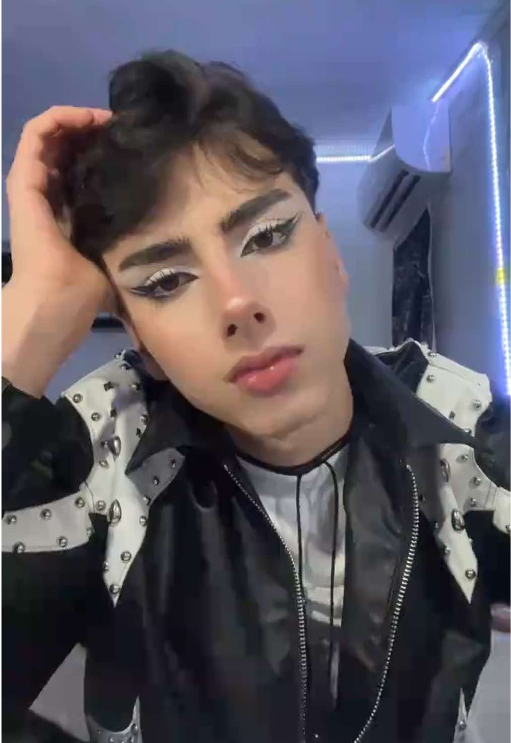 @Facu Borges ✧ ׁ ₊˚ ⊹