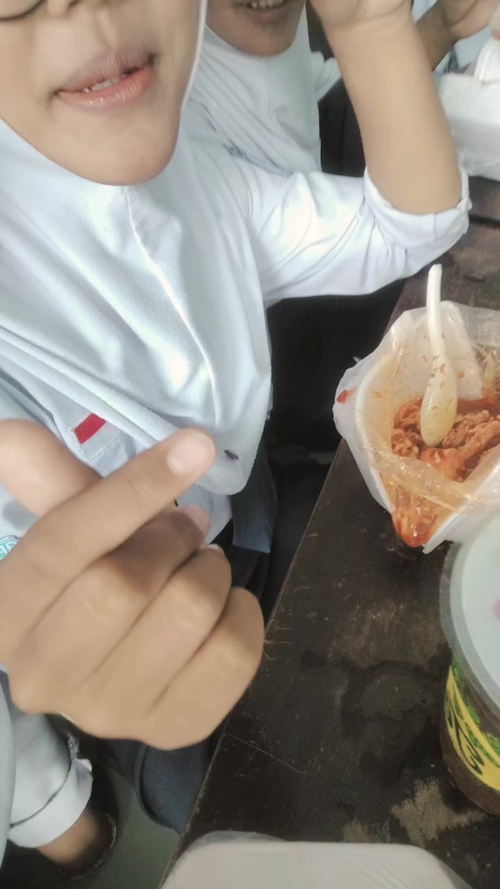 @Nurul Fauzi 1621