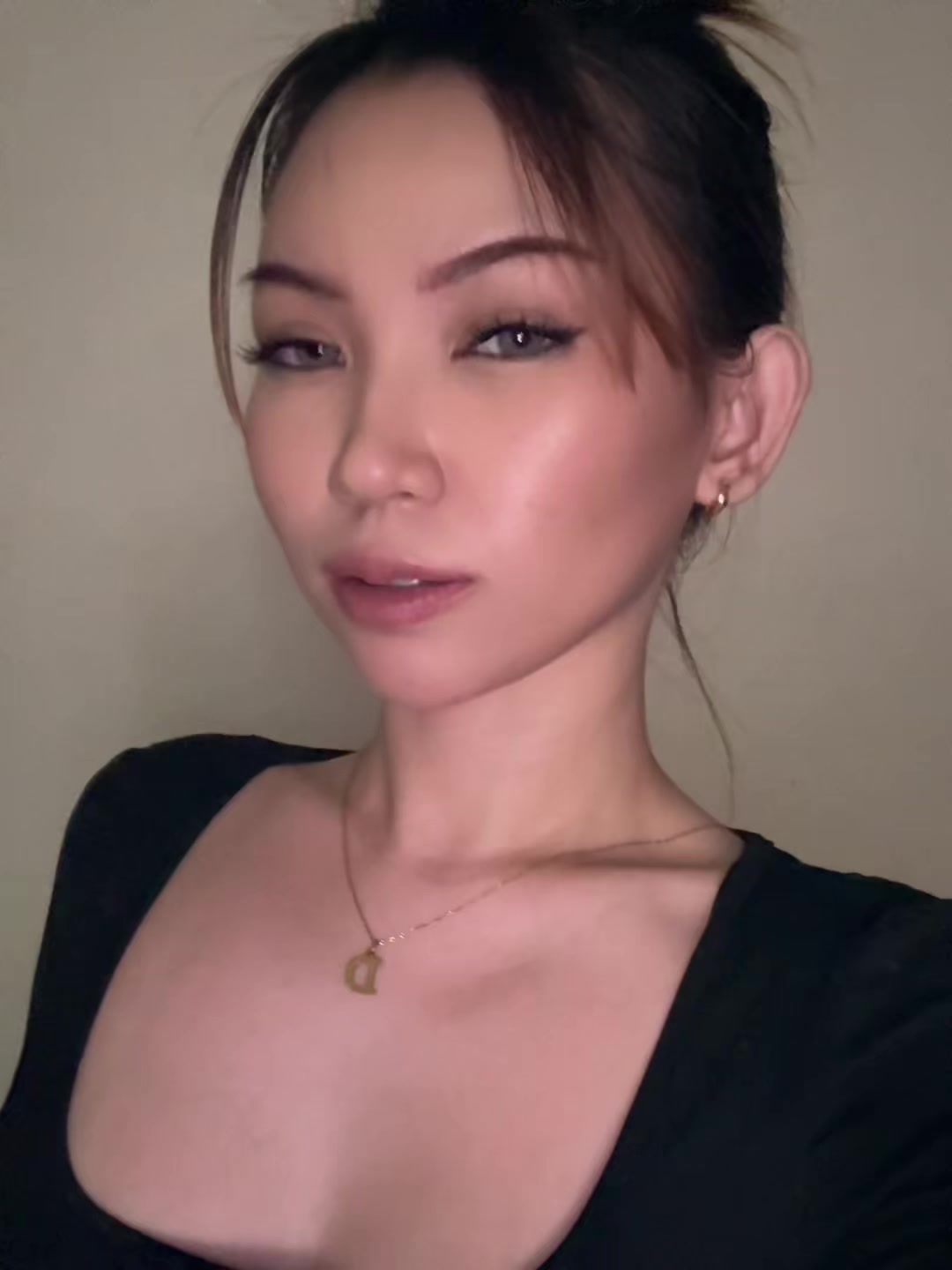@dee