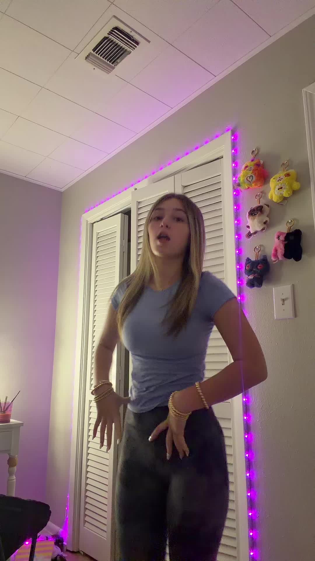 @lalaloopsy