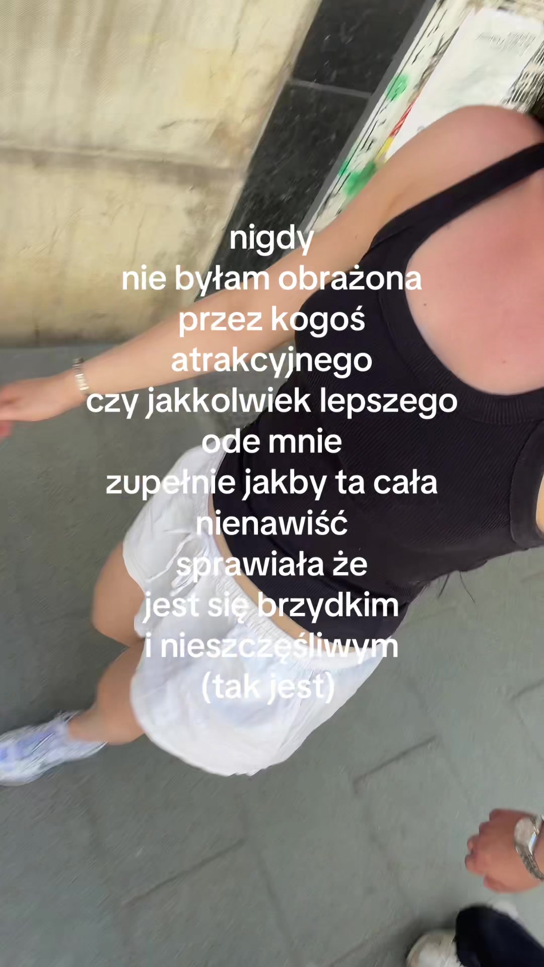 @𝙅𝙪𝙡𝙞𝙖𝙅𝙪𝙡𝙖 🪷