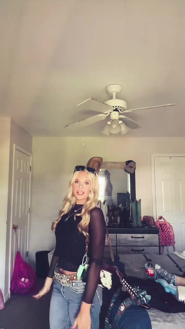 @Caylee⚡️♠️