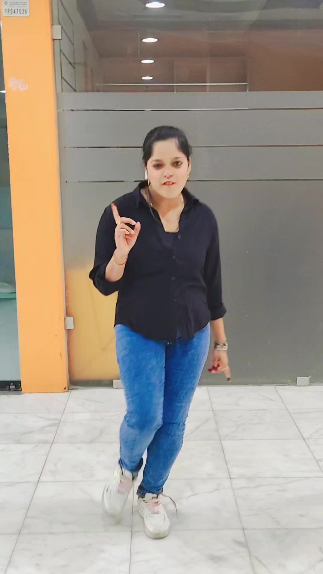 @მէէἶէմძ&epsilon; ցἶɾl 😎👸🤫