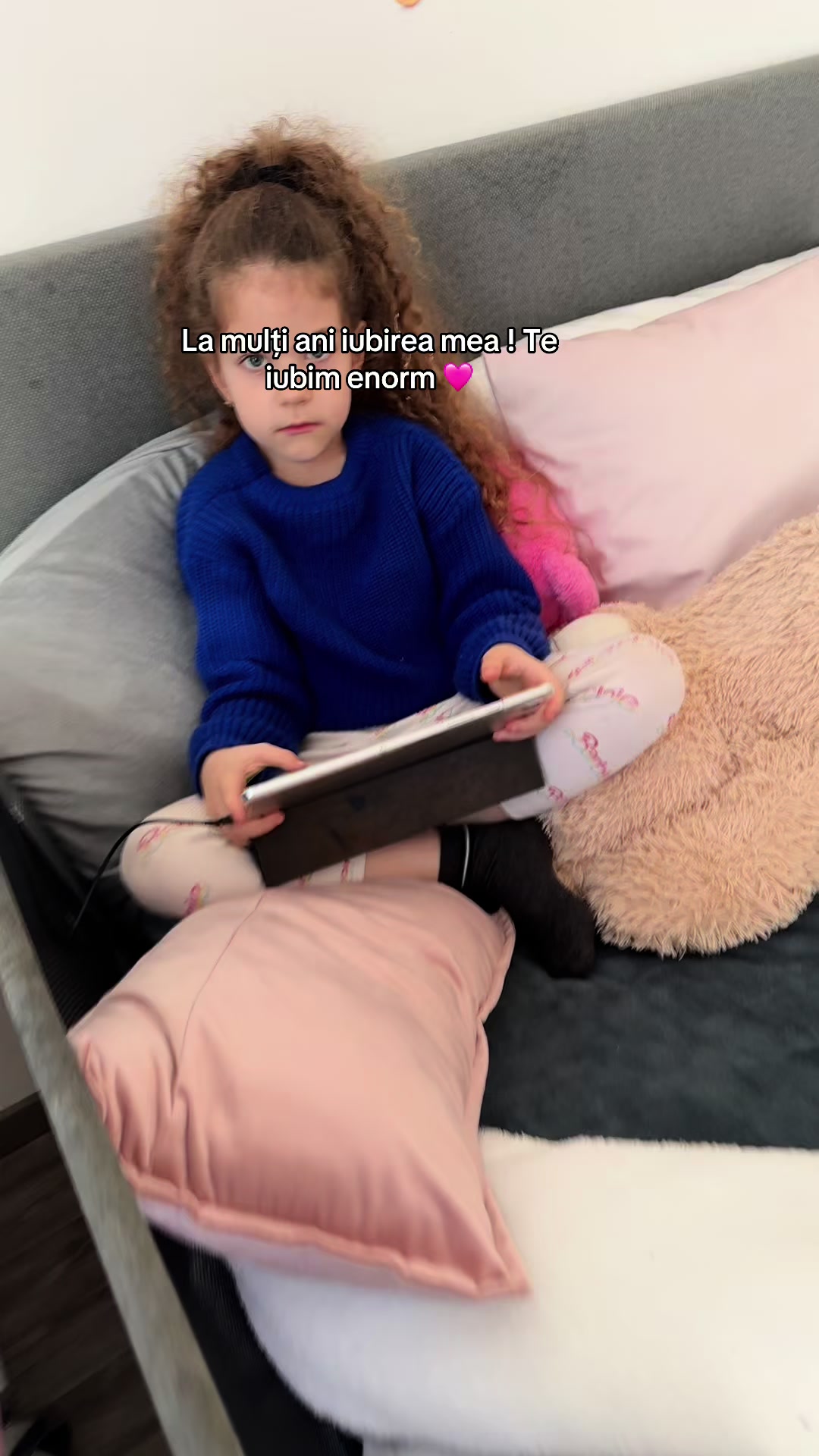 @Mădălina 🧡