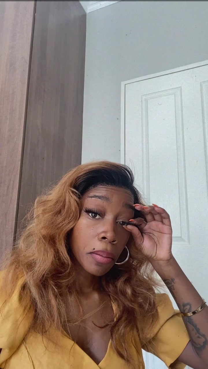 @Naomi👑