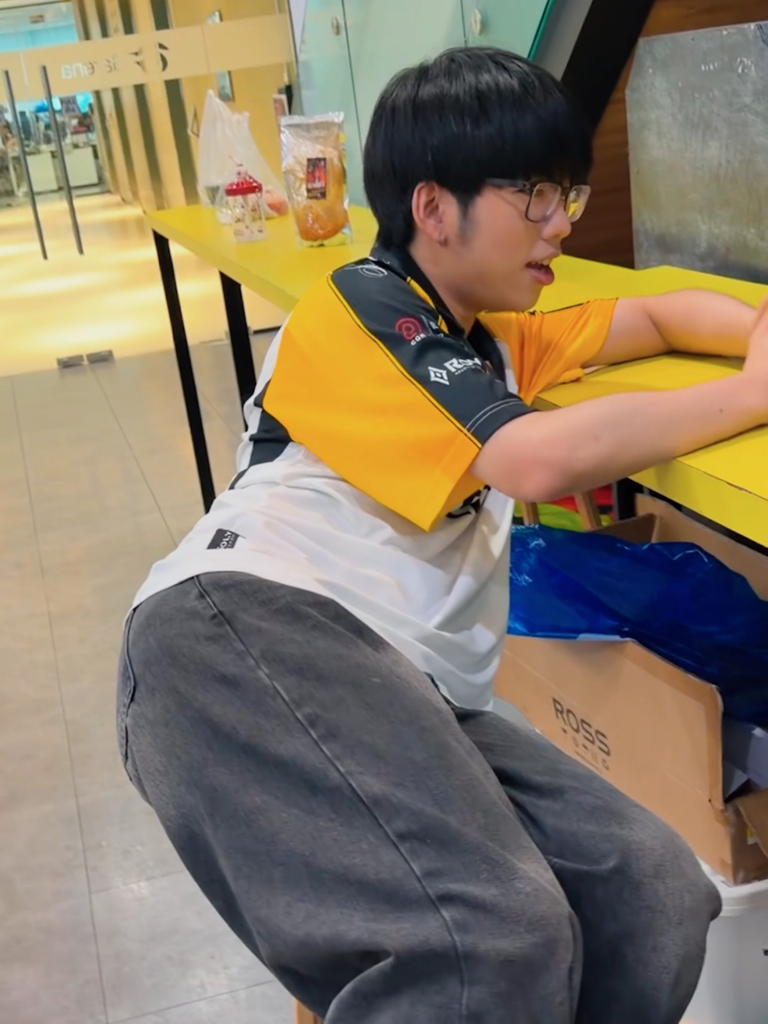 @ศูนย์บำบัดนักกีฬา RoV