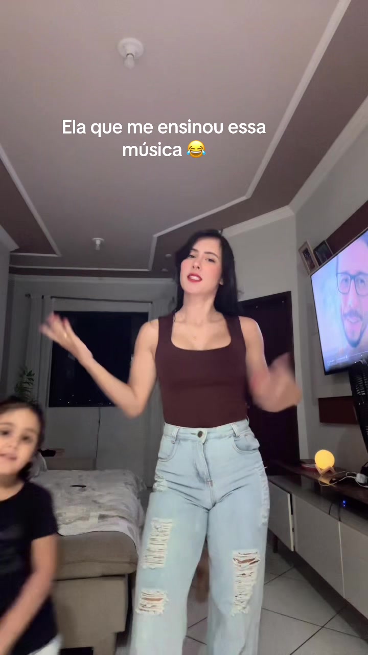 @Alyne Alves