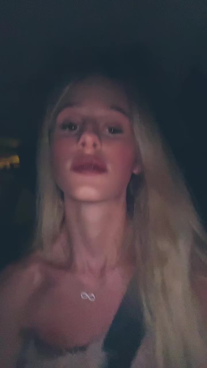 @saradumbovic