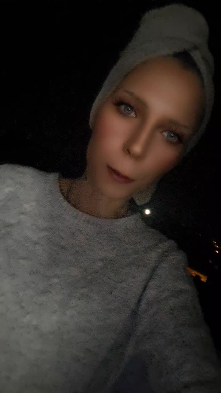 @❤️🖤