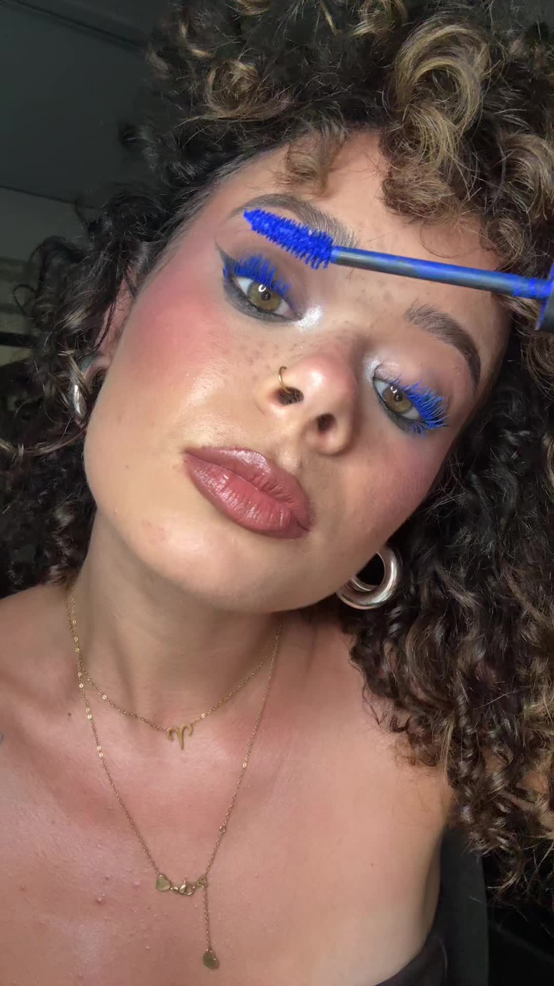 @CURLYBROWNIE• hair, GRWM •