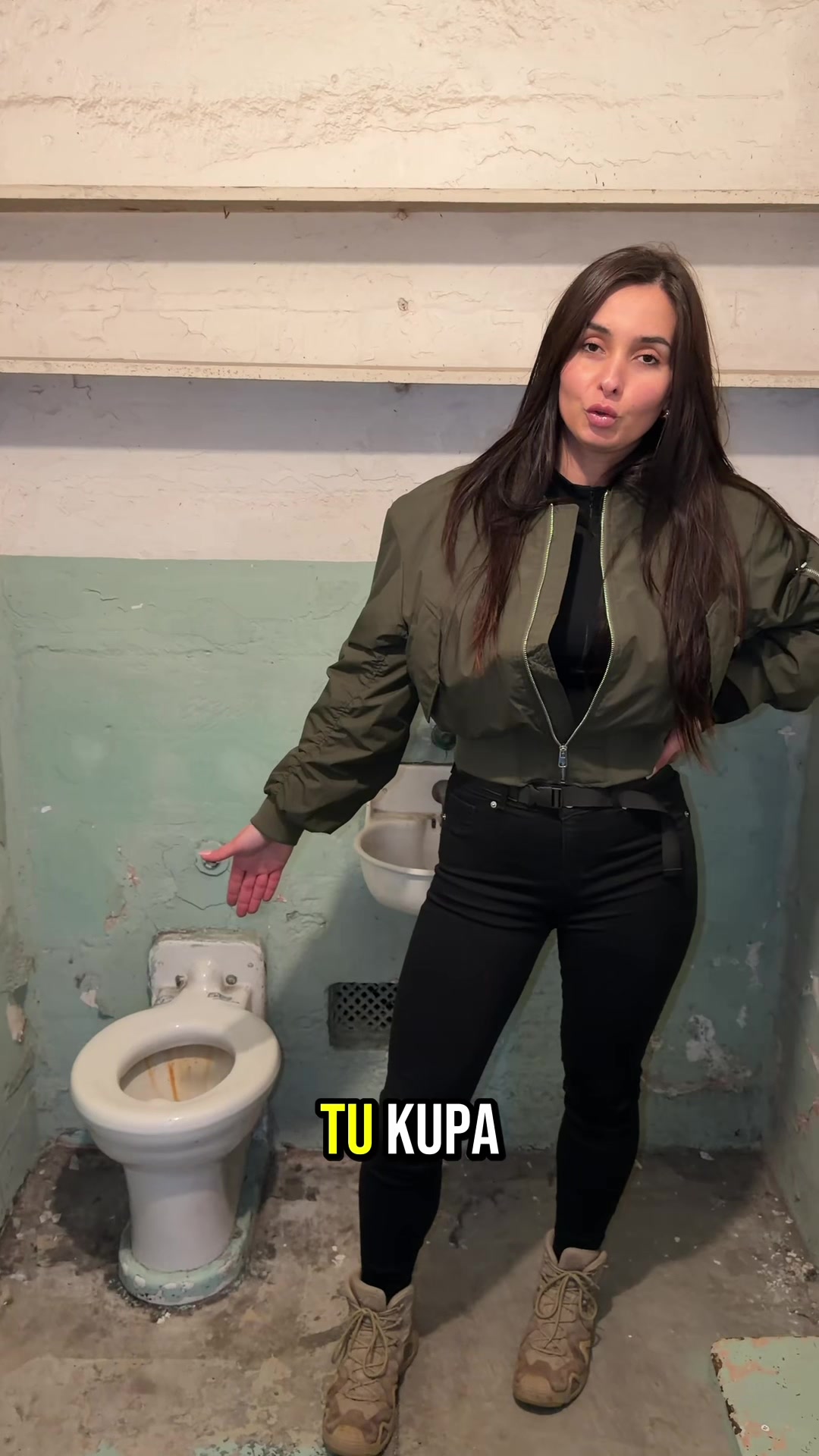 @MILIHOLICYOFFICIAL