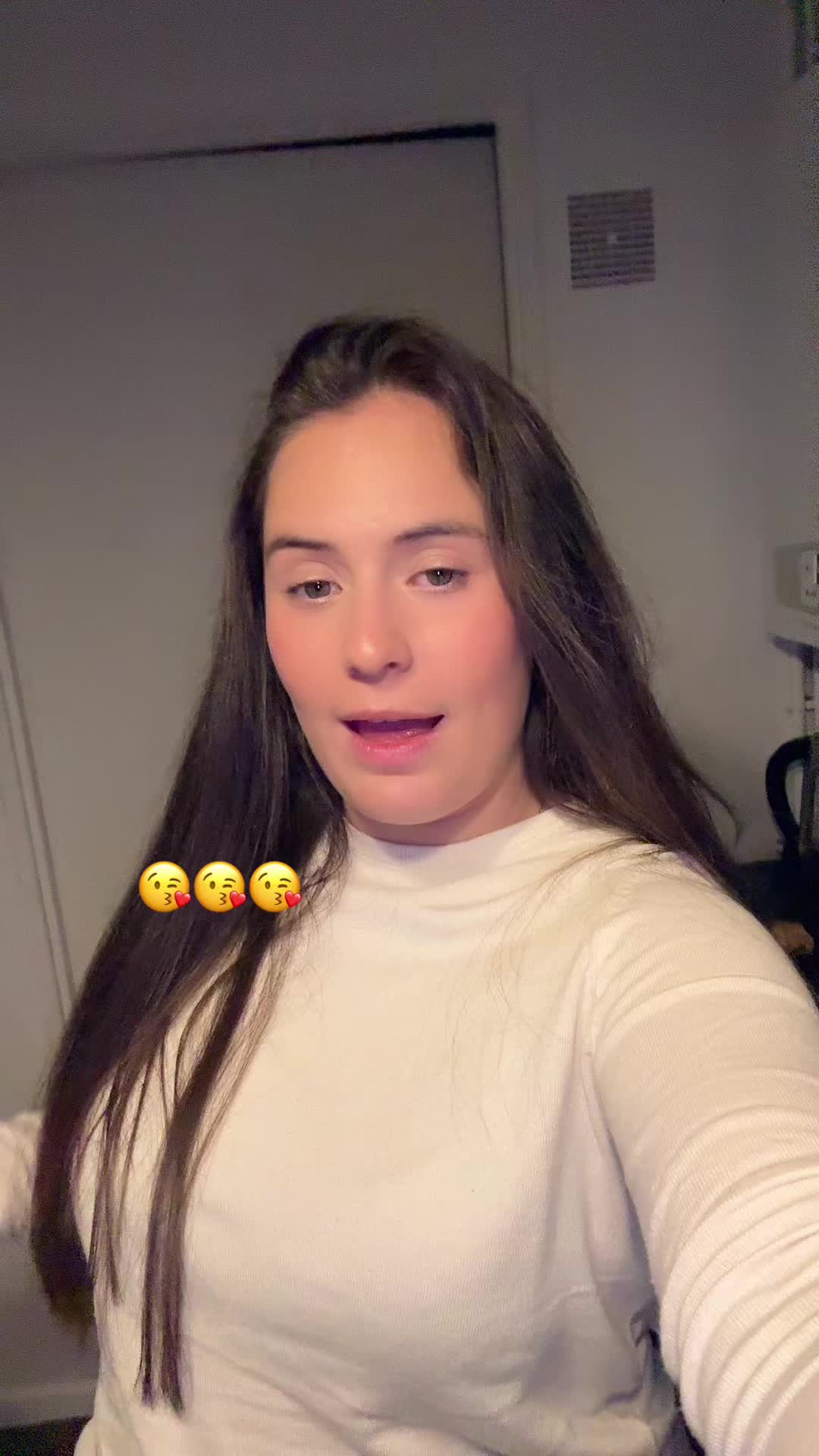 @CARLYシ