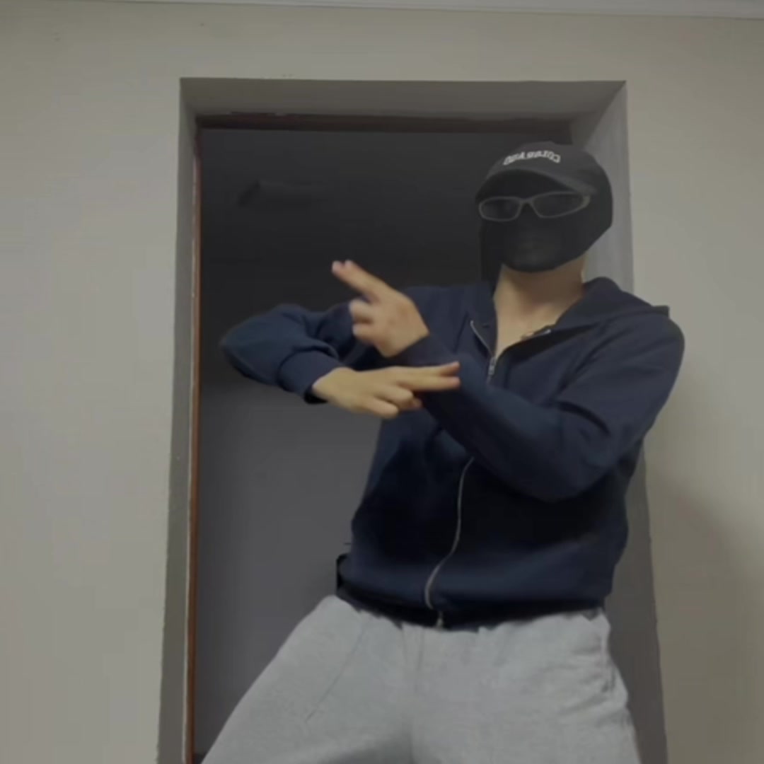 @IMMI