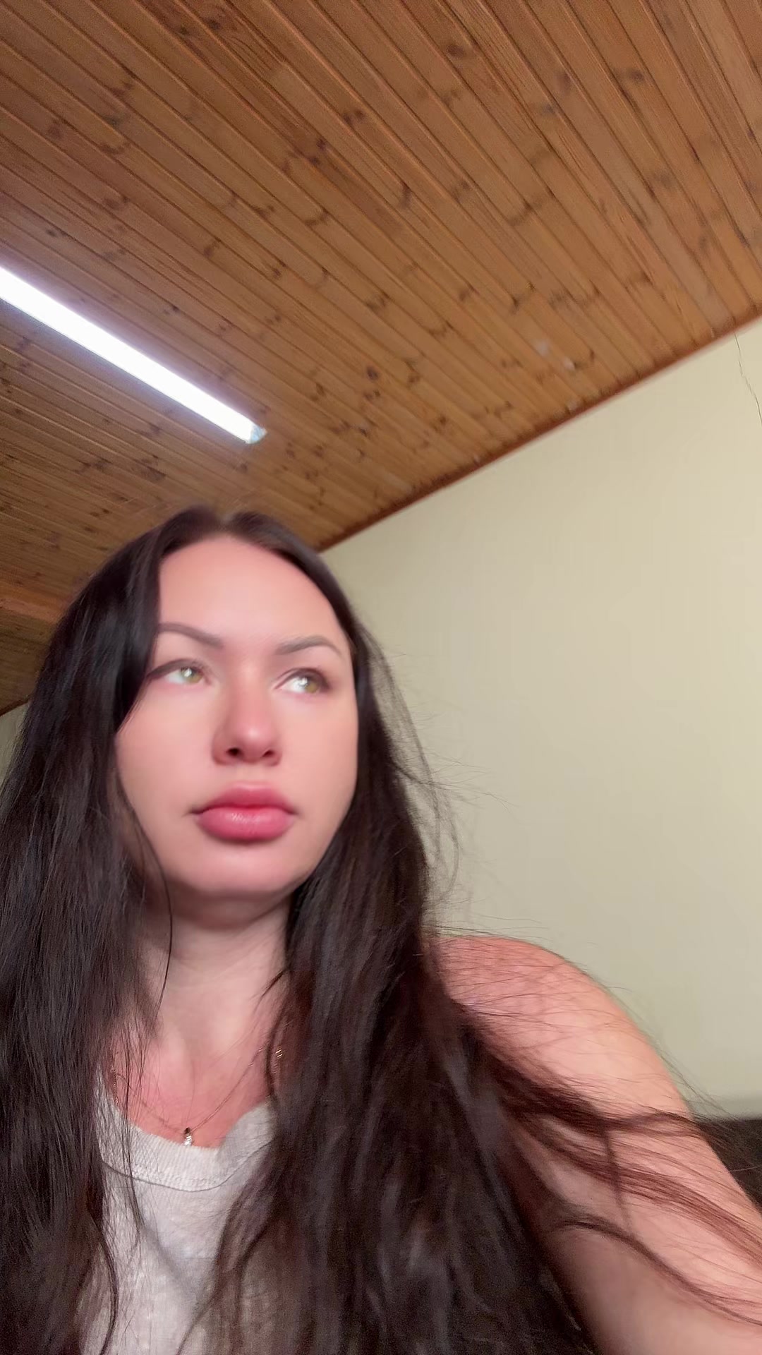 @ponka_2323