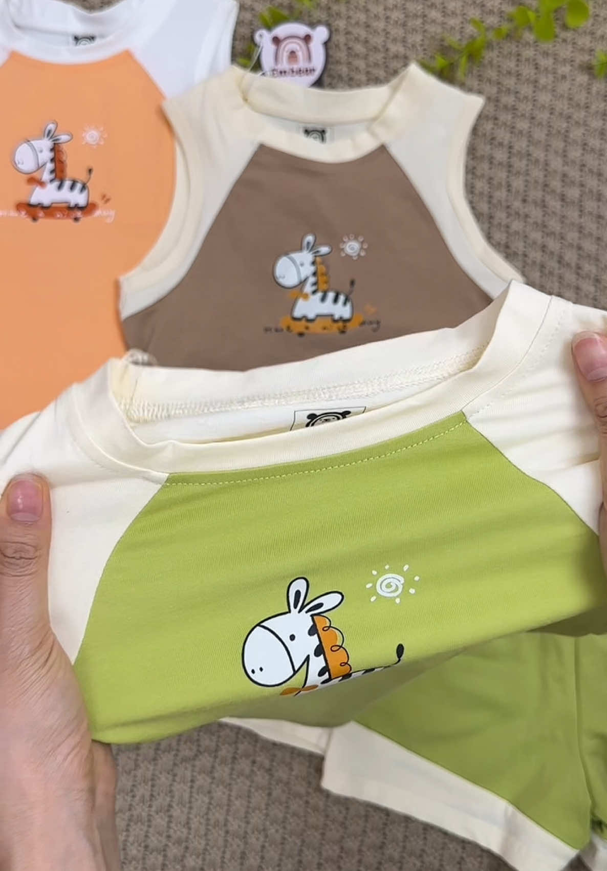 @Em Bear Fashion Kid