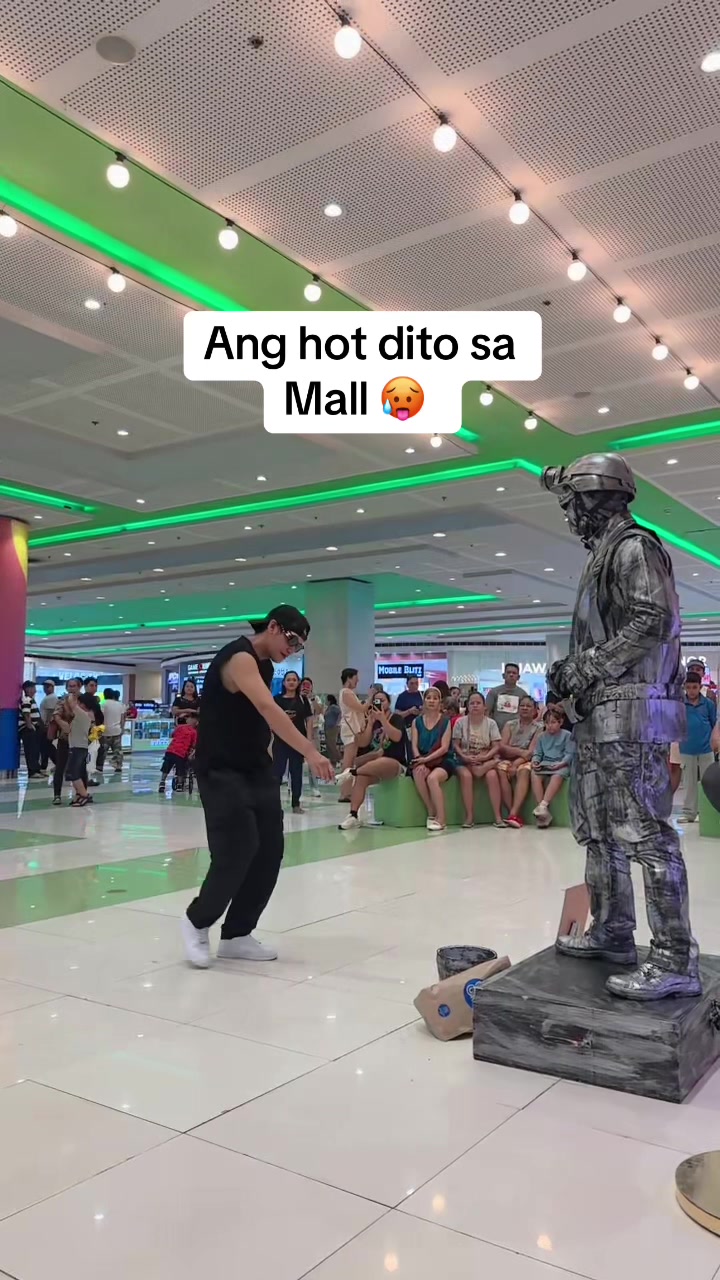 @kamoronvlogs