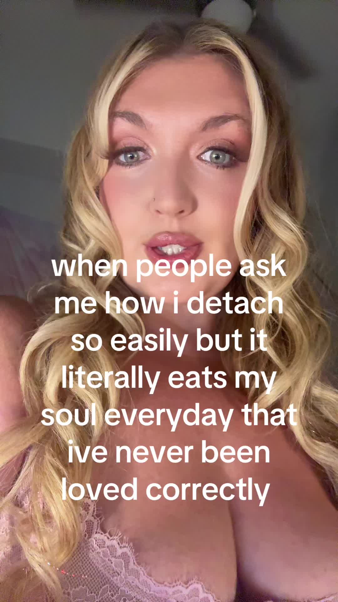 @Shespinkplush