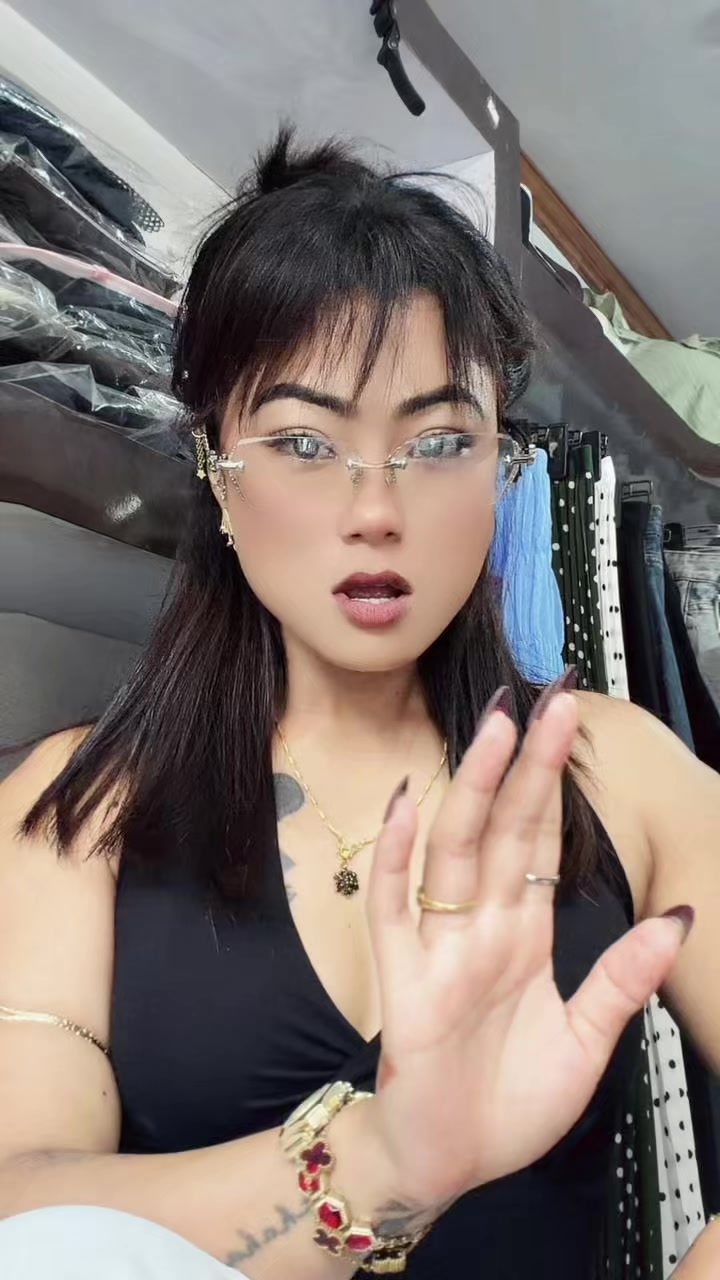 @𝐂𝐡𝐚𝐡𝐚𝐧𝐚 𝐒𝐭𝐡𝐚🇳🇵