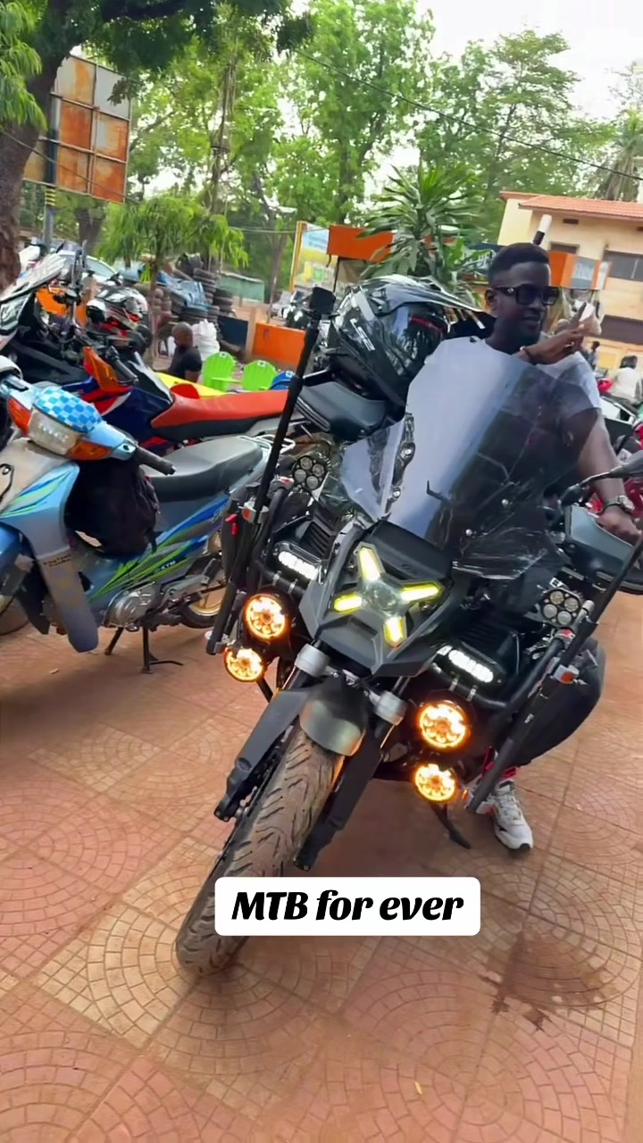 @Olivier le Motard