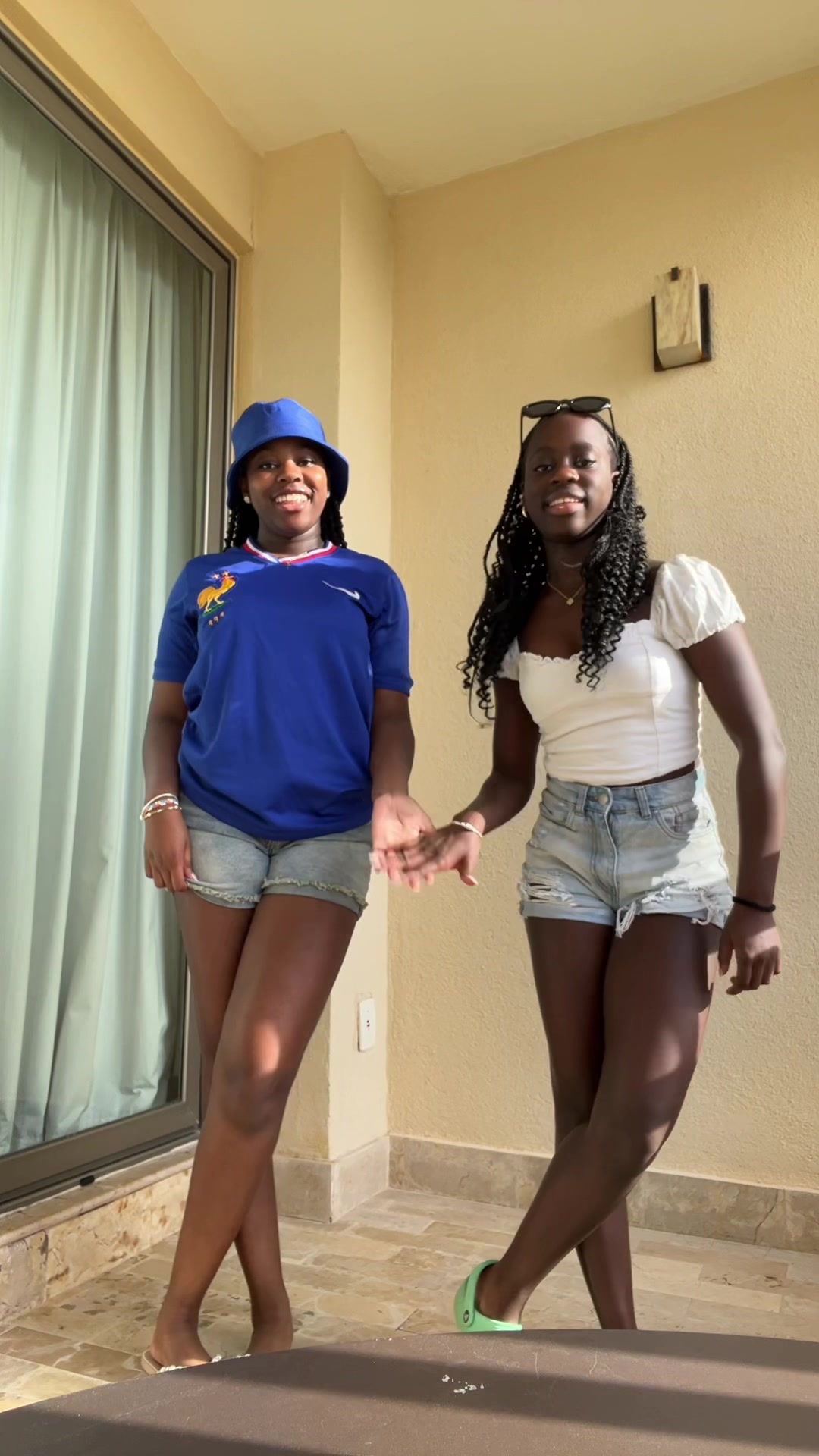 @Laetiticha