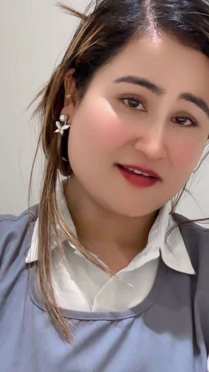 @simran👩🏻🦰