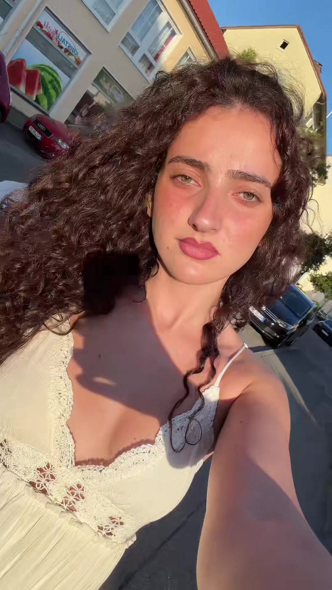 @aulona