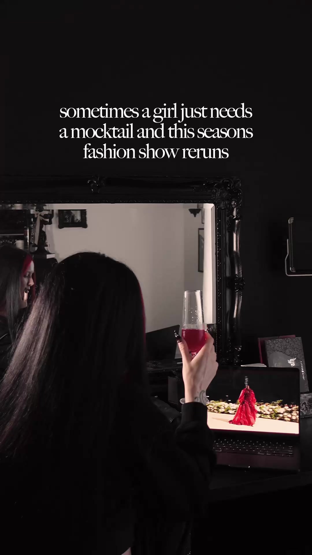@BLOODLUXE