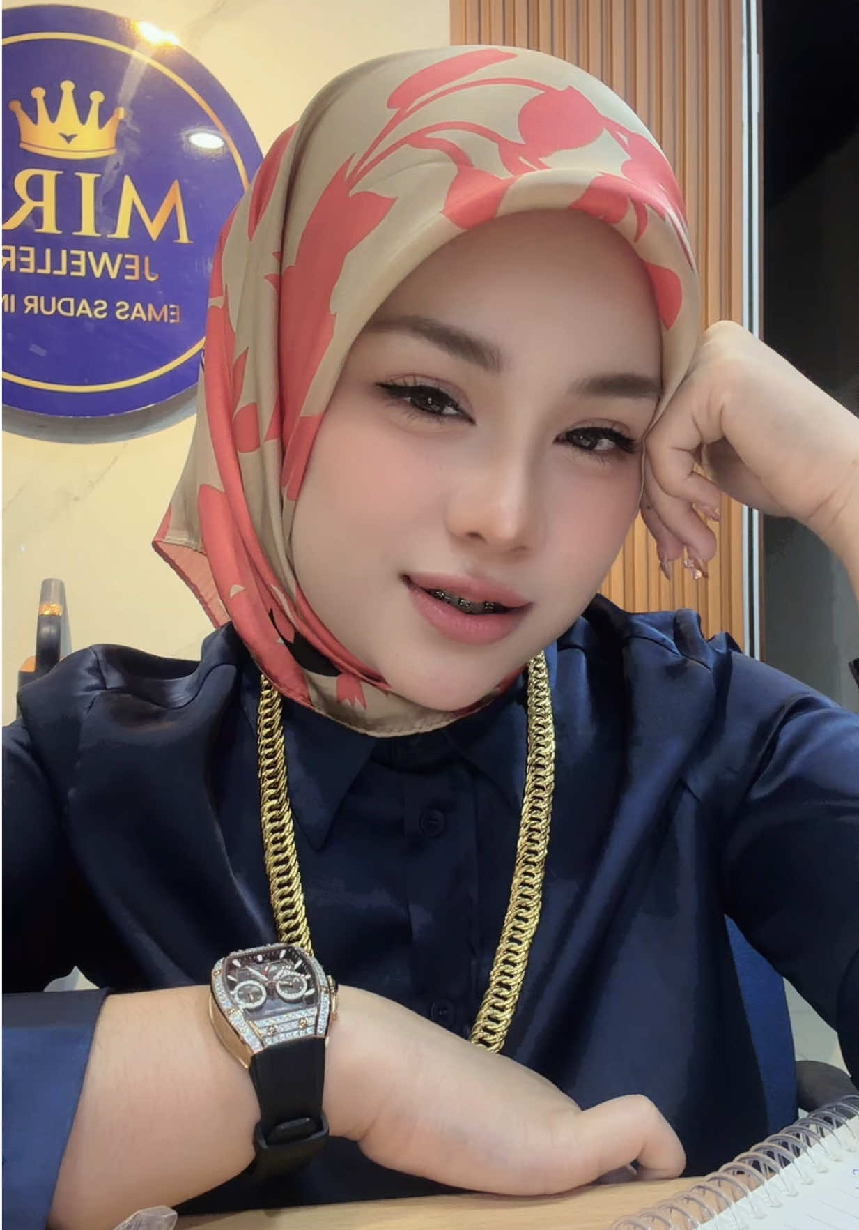 @ANIS SYAMIRA