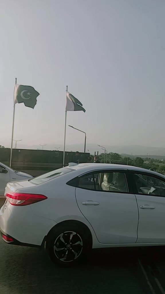 @Malik Imran SAQI