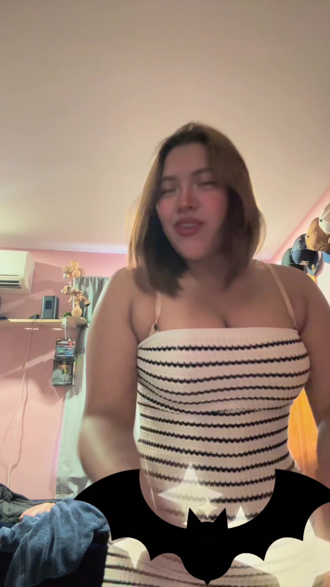 @MIAHERNANDEZ