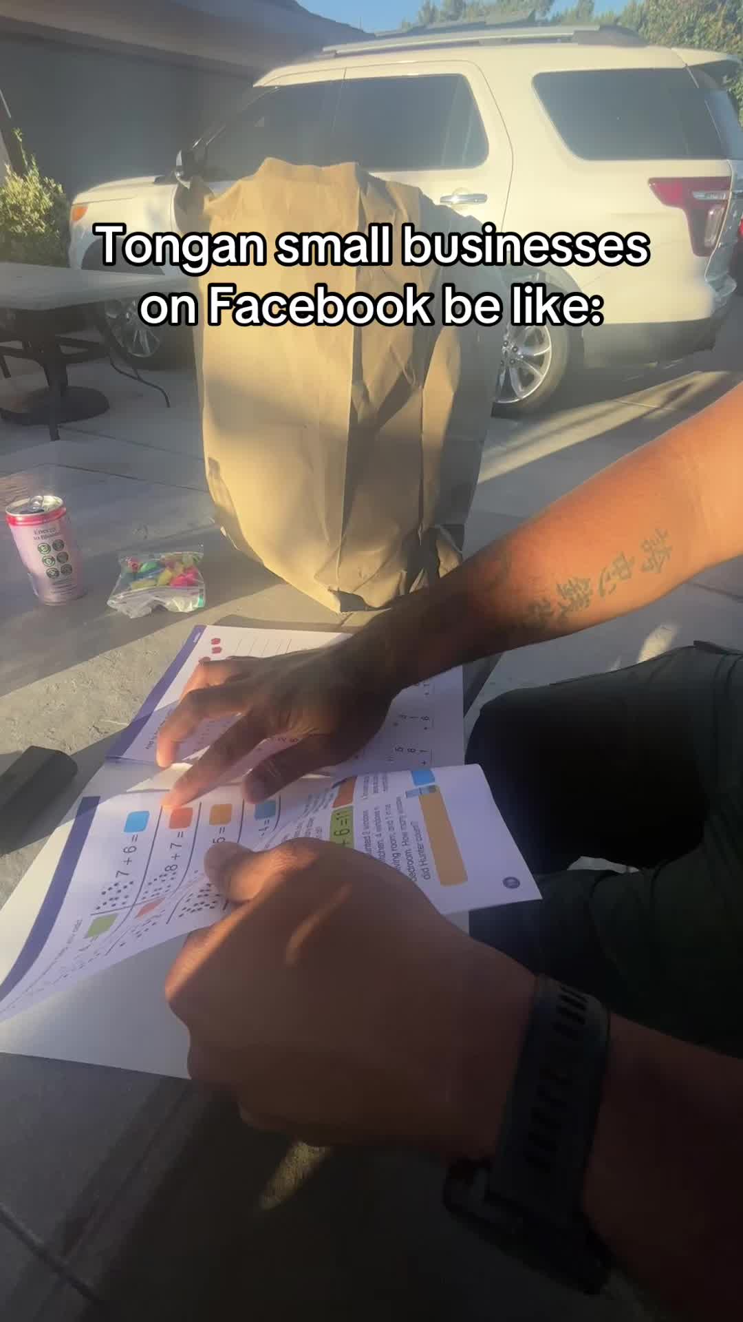 @Y0L3B011