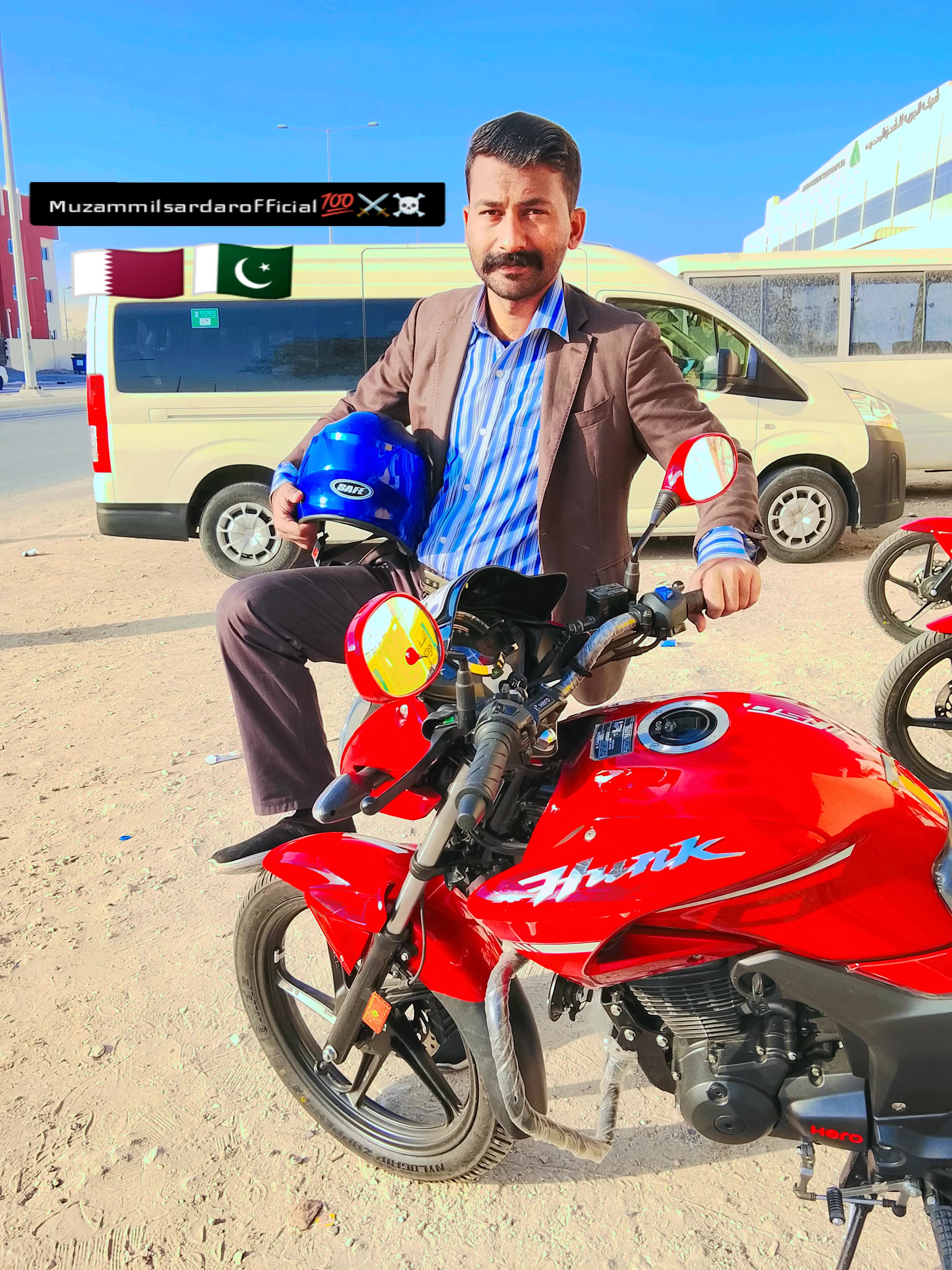 @Muzammil SarDar 🇶🇦 🇵🇰