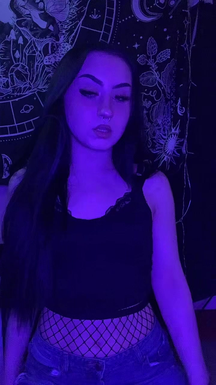 @skylahlove