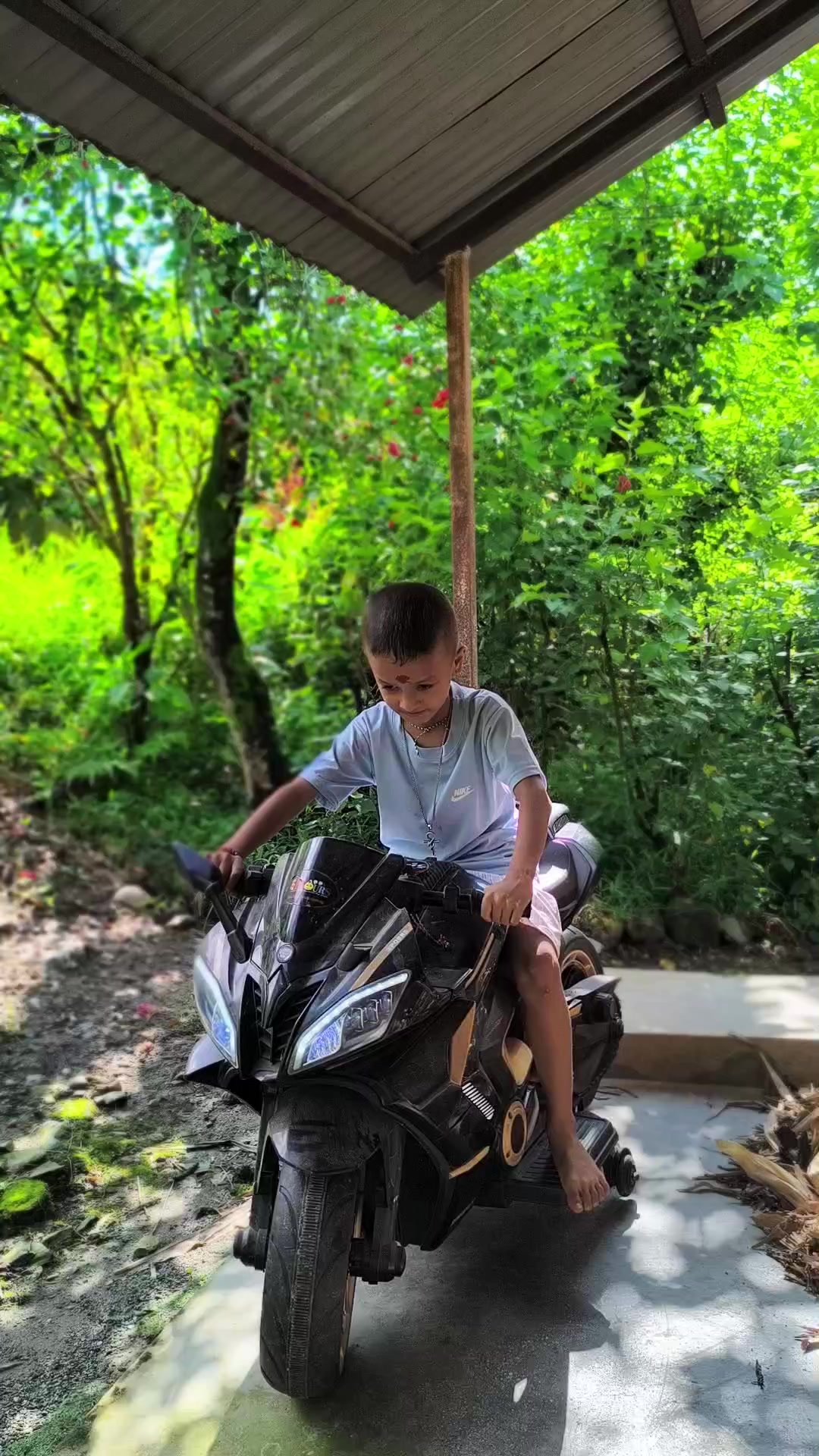 @Anita_khadka🧿💫
