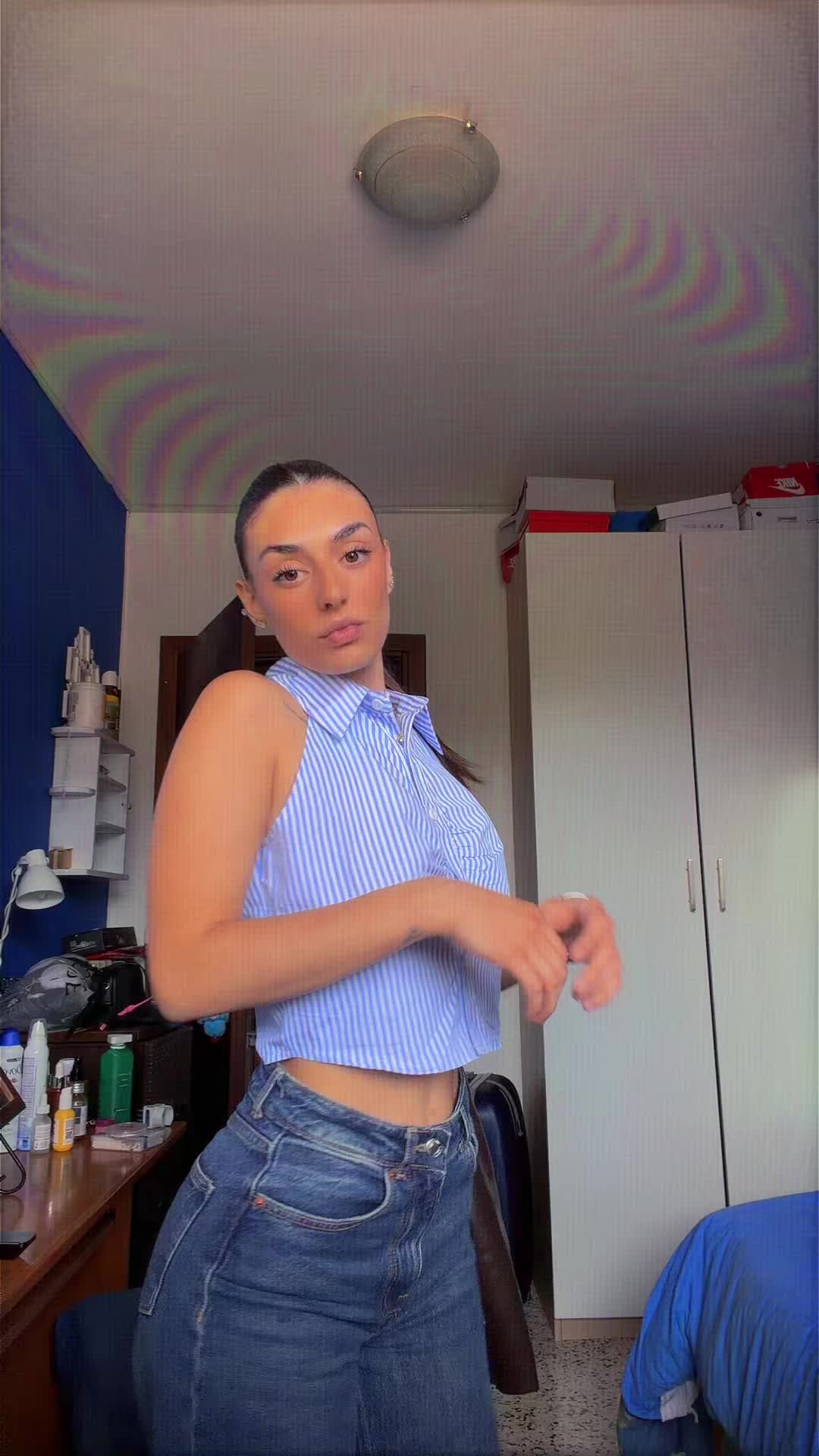 @𝓢𝓪𝓻𝓪