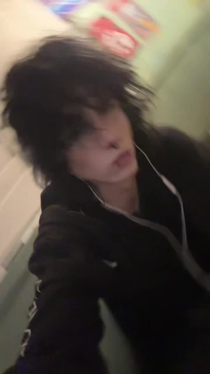 @Nerdish