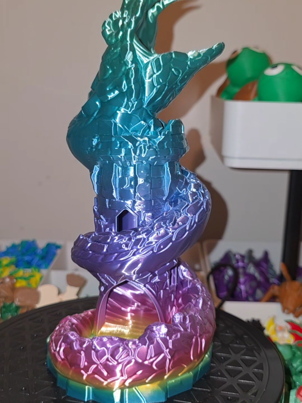 @ResinQuestMiniatures