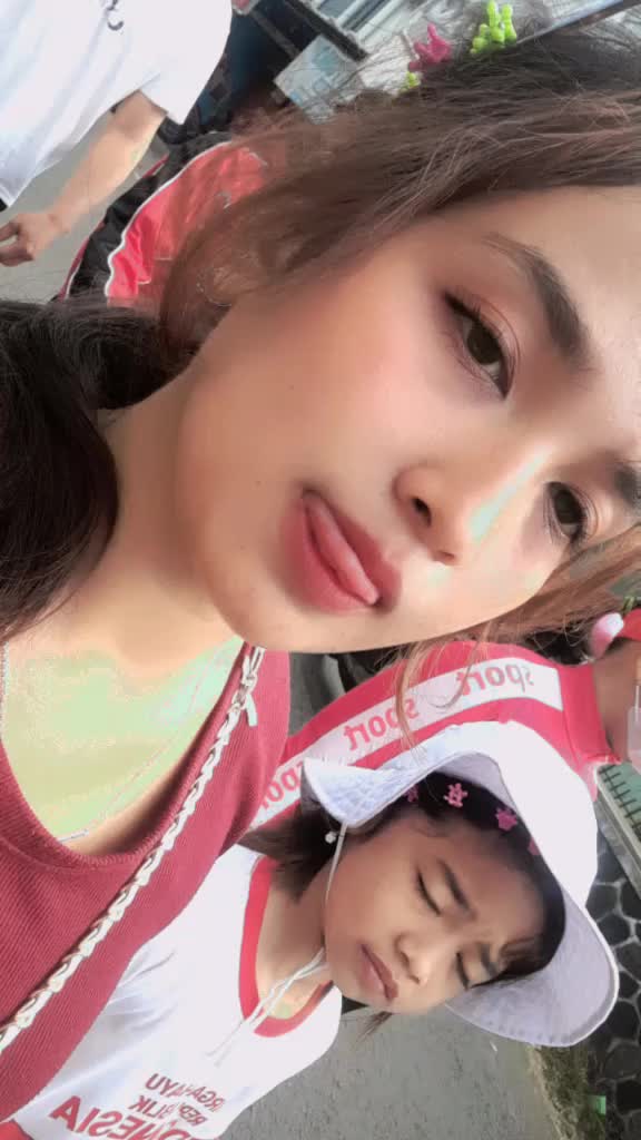 @✨️💄💐✨️