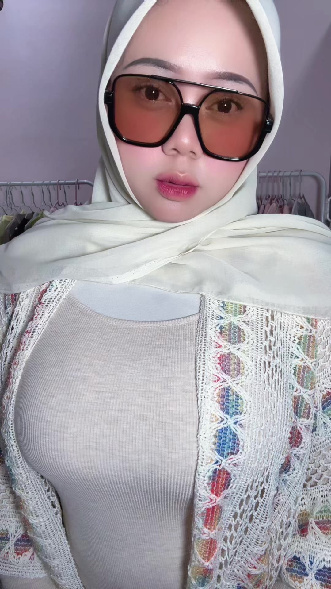 @ig: dyah.viikaa