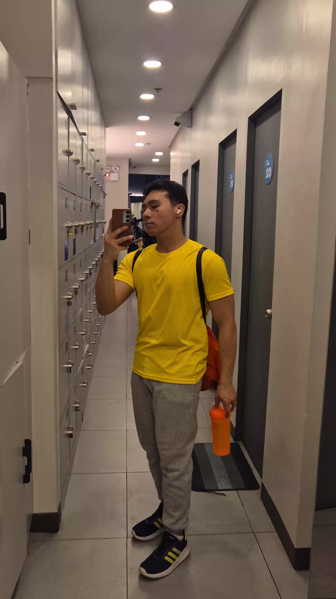 @Neo_Whaytu on IG