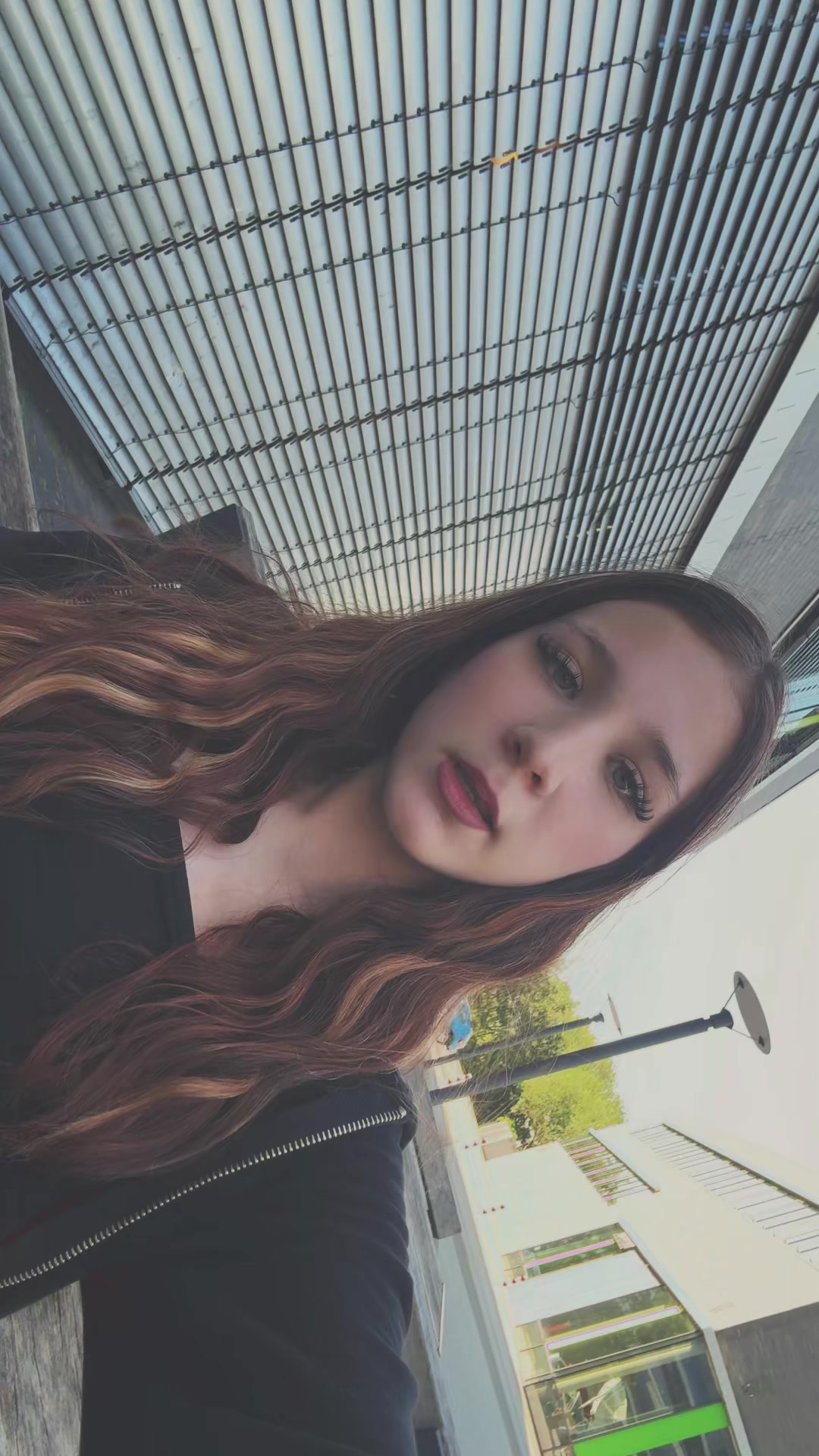 @🥥