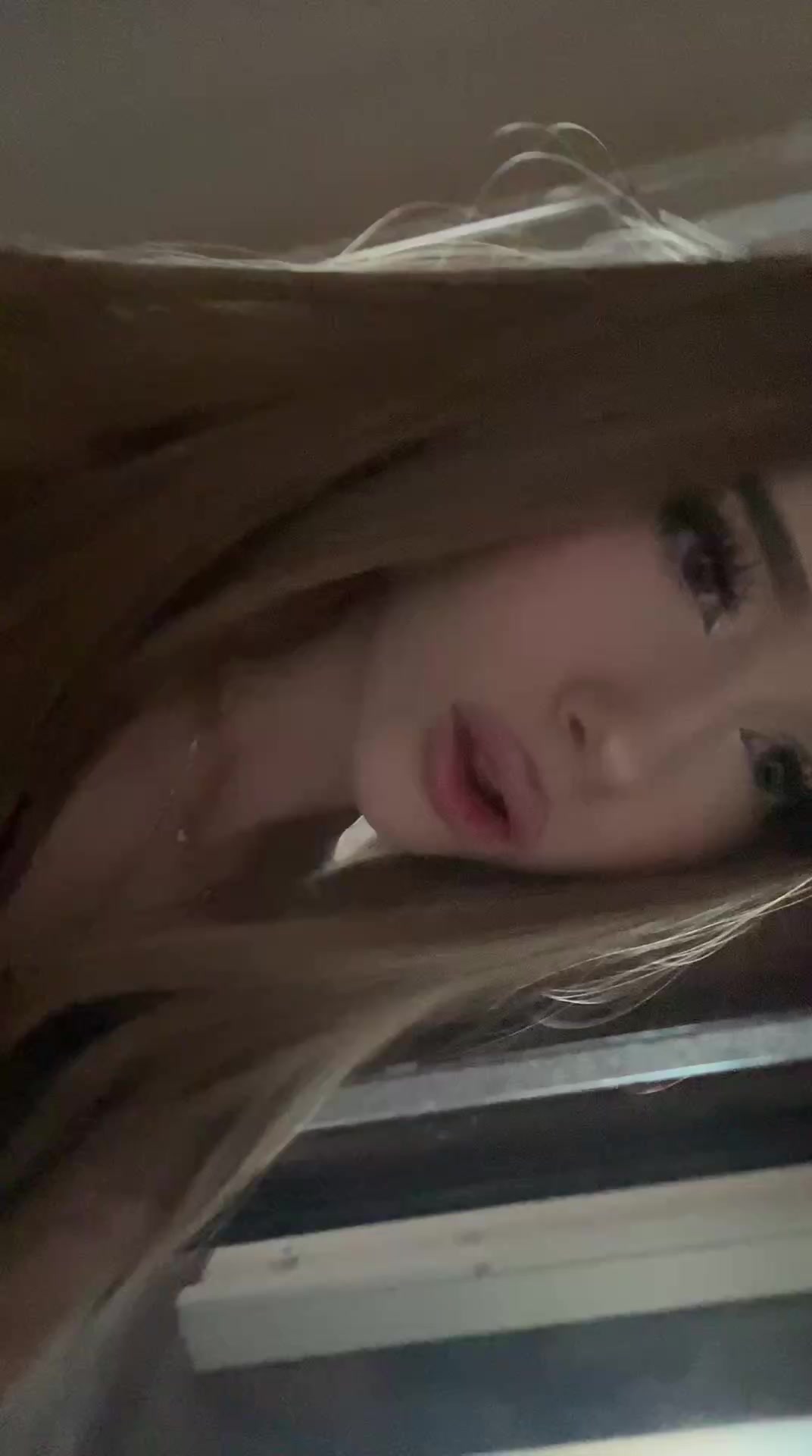@user37937216300