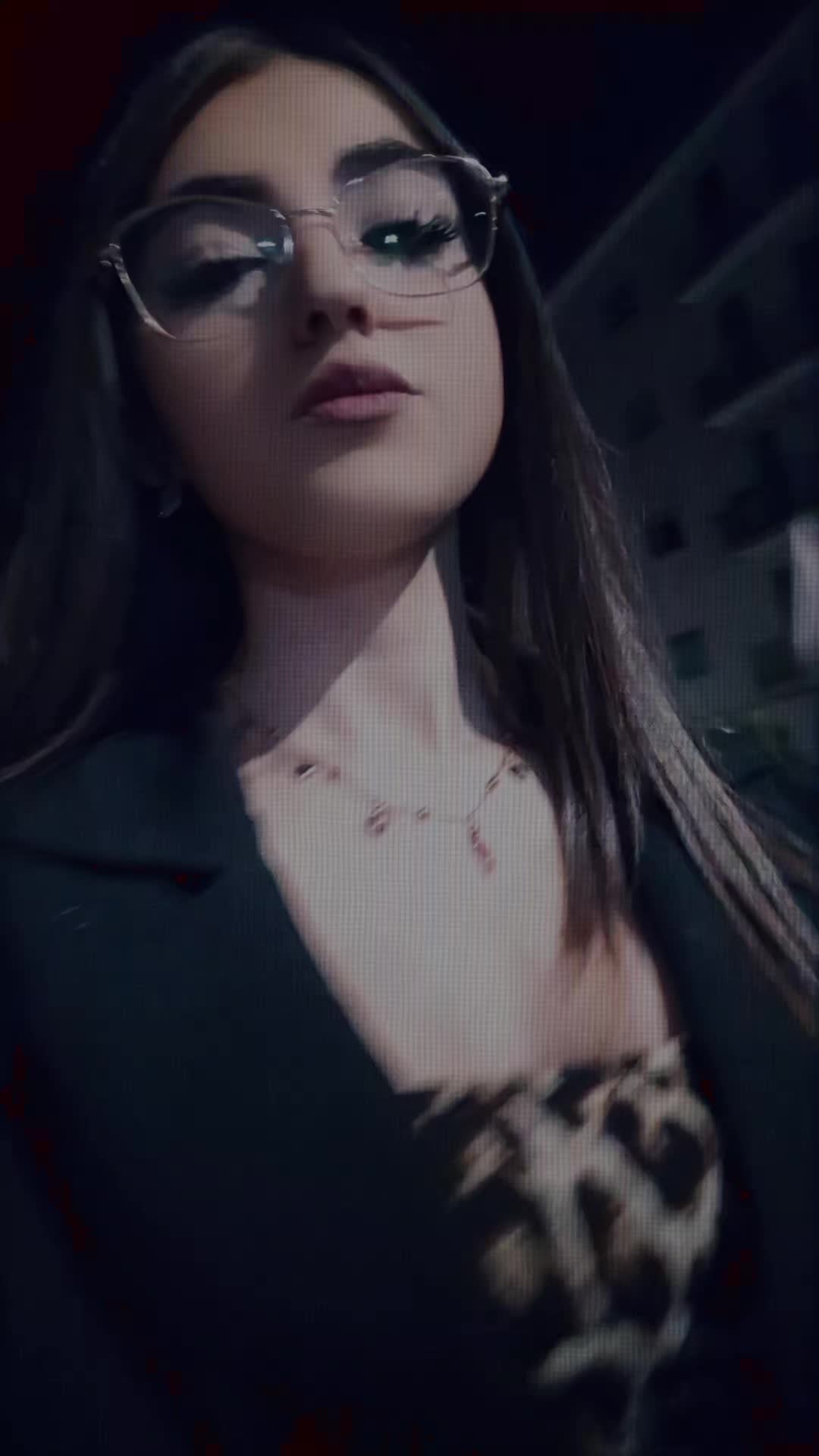 @𝑵𝑶𝑬𝑴𝑰👸🏽🌹