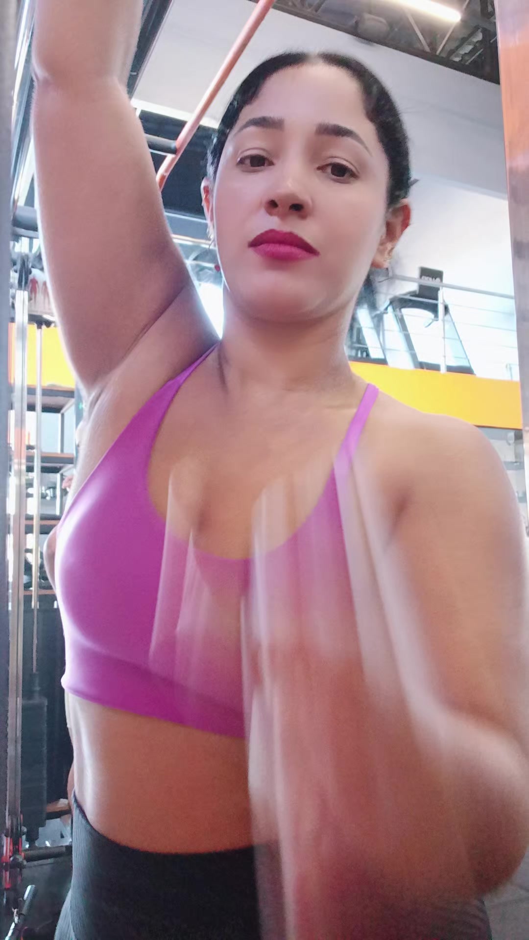 @janaina